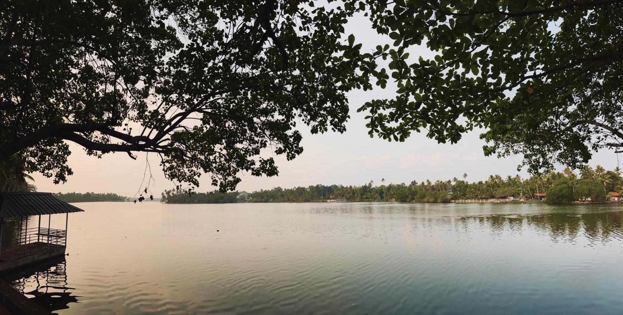 Waterfront By Palmyra Homestay Kollam